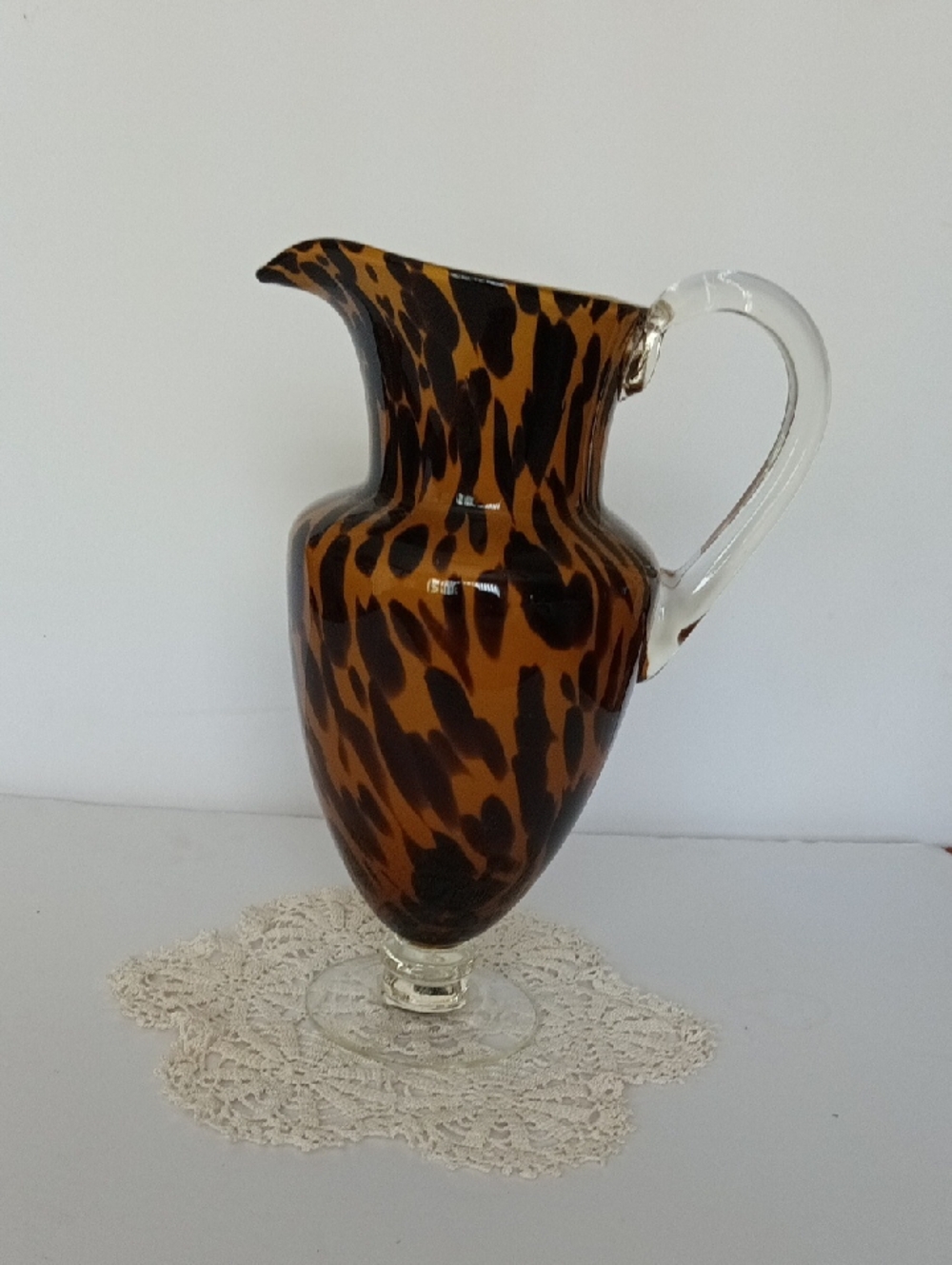 Vintage Global Amici Safari Blown Glass Pitcher (60 Oz)